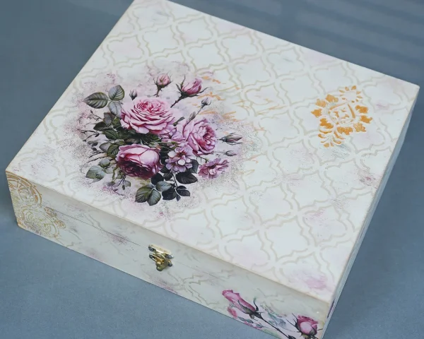 Vintage Bloom Decoupage Treasure box - Image 2
