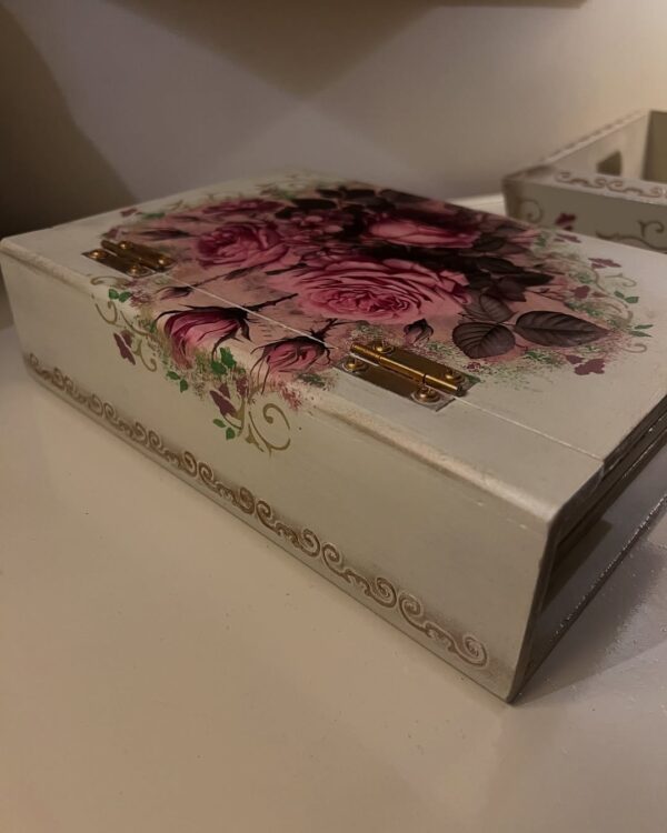 roses dummy book box - Image 4